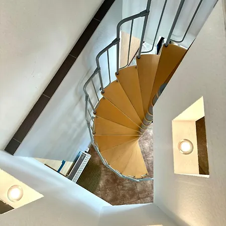 Apartment 1 Lucia Krol *
