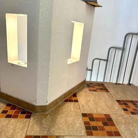 1 Lucia Krol Apartment *